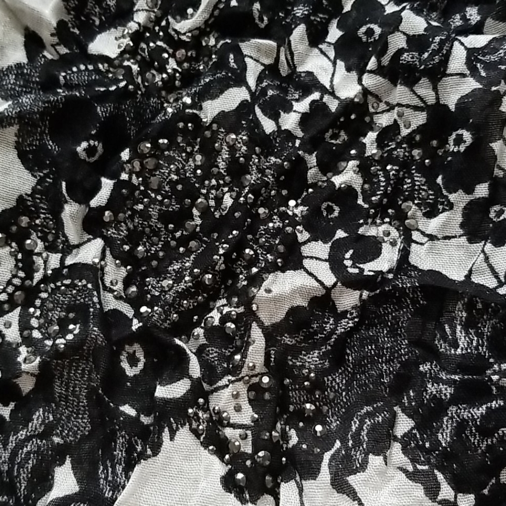 Express Scarf🦋 - Picture 4 of 7